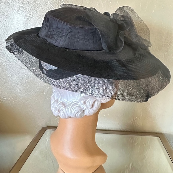 EXQUISITE 1940s\' BLACK TOPSTITCHED FABRIC & CRIN WIDE BRIM TILT HAT main image 6